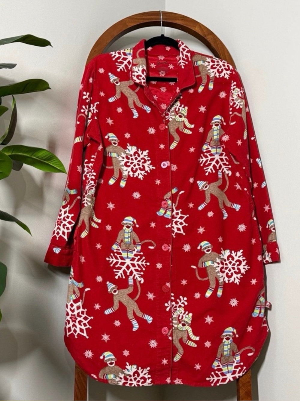 Nick & Nora MEDIUM Red Flannel Sock Monkey Winter Sleep Shirt Pajama